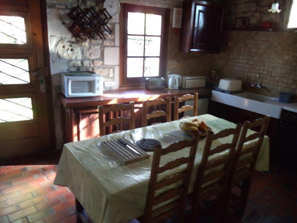 Traditional Charentais Cottage In Countryside 25 Minutes From Royan Balanzac Exterior foto